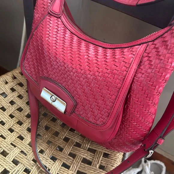 Coach Kristen Red Woven Leather Shoulder or Crossbody Bag - Picture 4 of 7